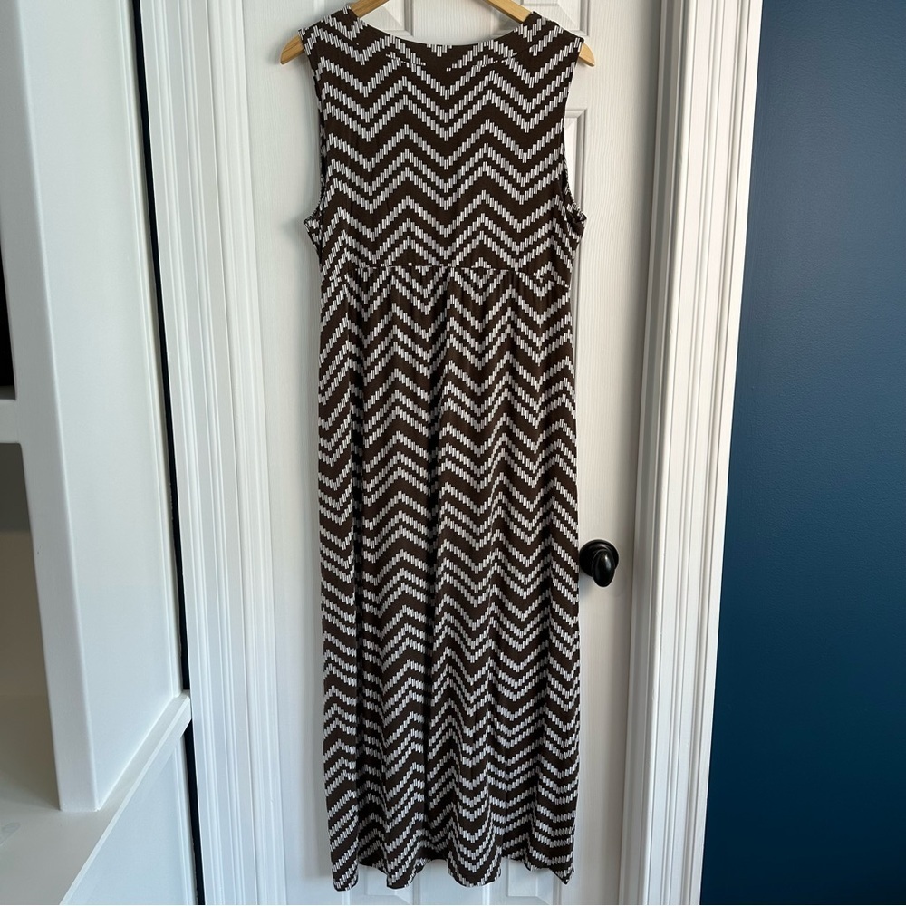 Chico's Women's Chevron Print Bead Embellished Sleeveless Maxi EUC - Picture 3 of 6